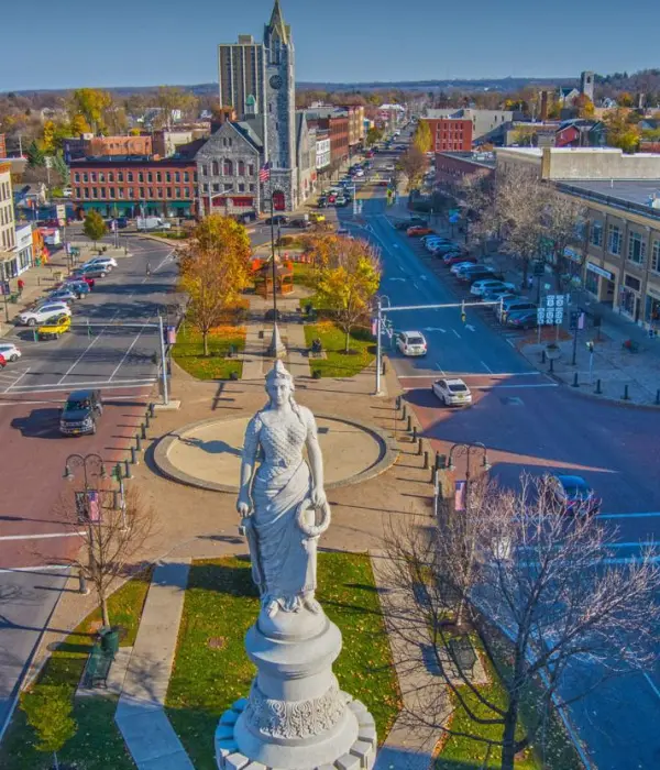 Book Hotel in Watertown NY