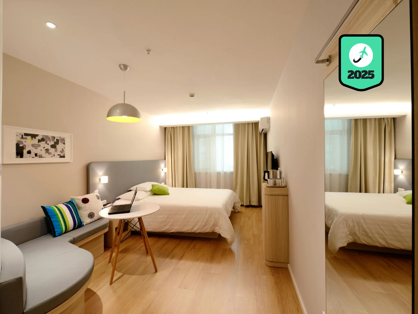 Best Hotels Near Newark Airport for a Convenient Stay Close to NYC