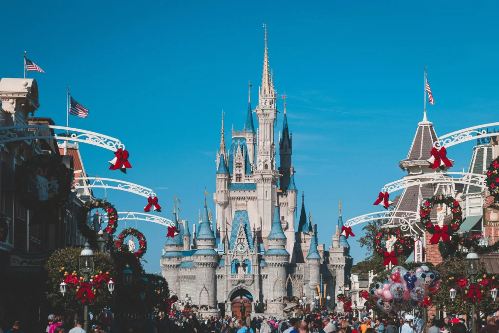 Disney World Orlando theme park – cheap vacation packages USA
